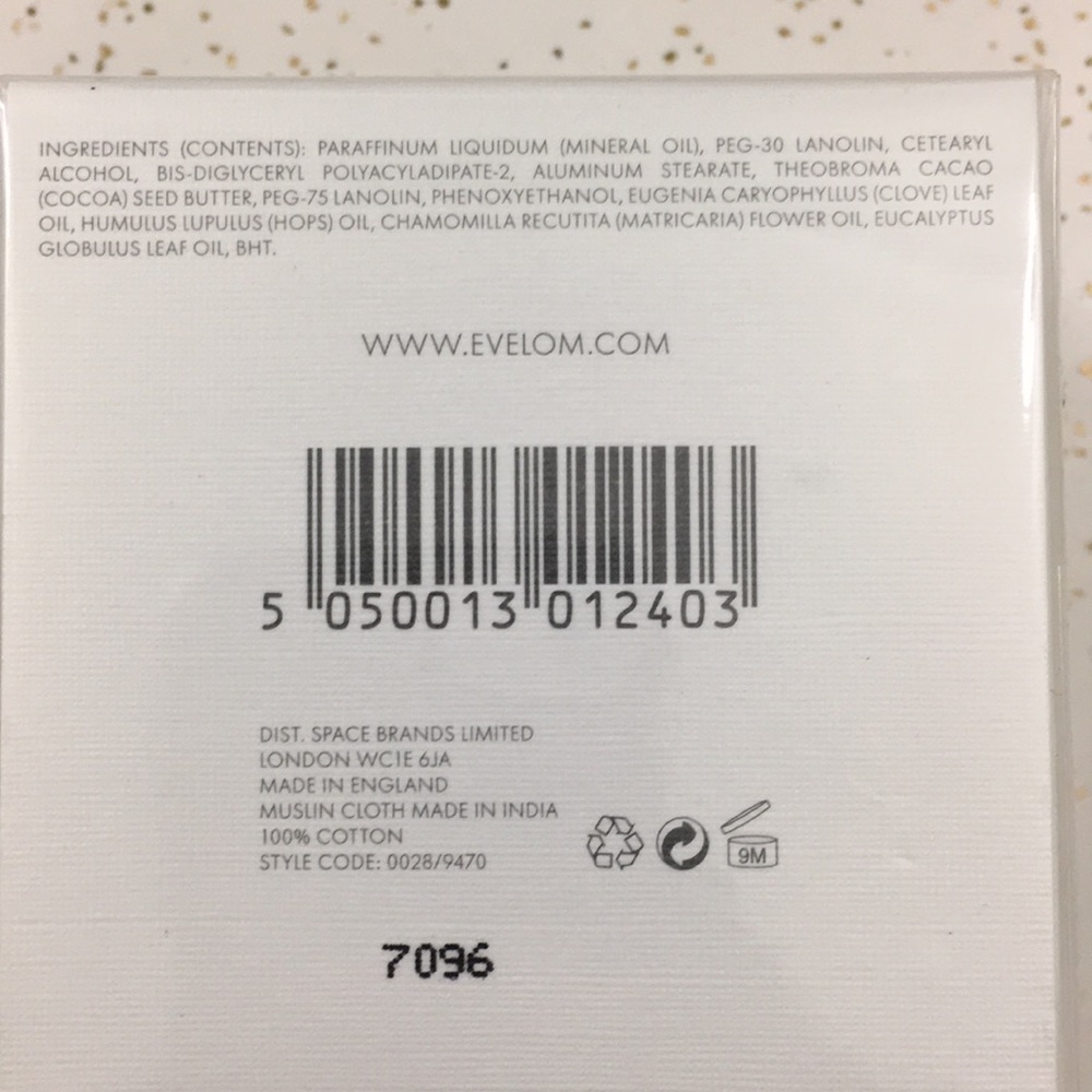 Eve Lom Cleanser 50ml. Brand new wrapped inplastic - Picture 4 of 4